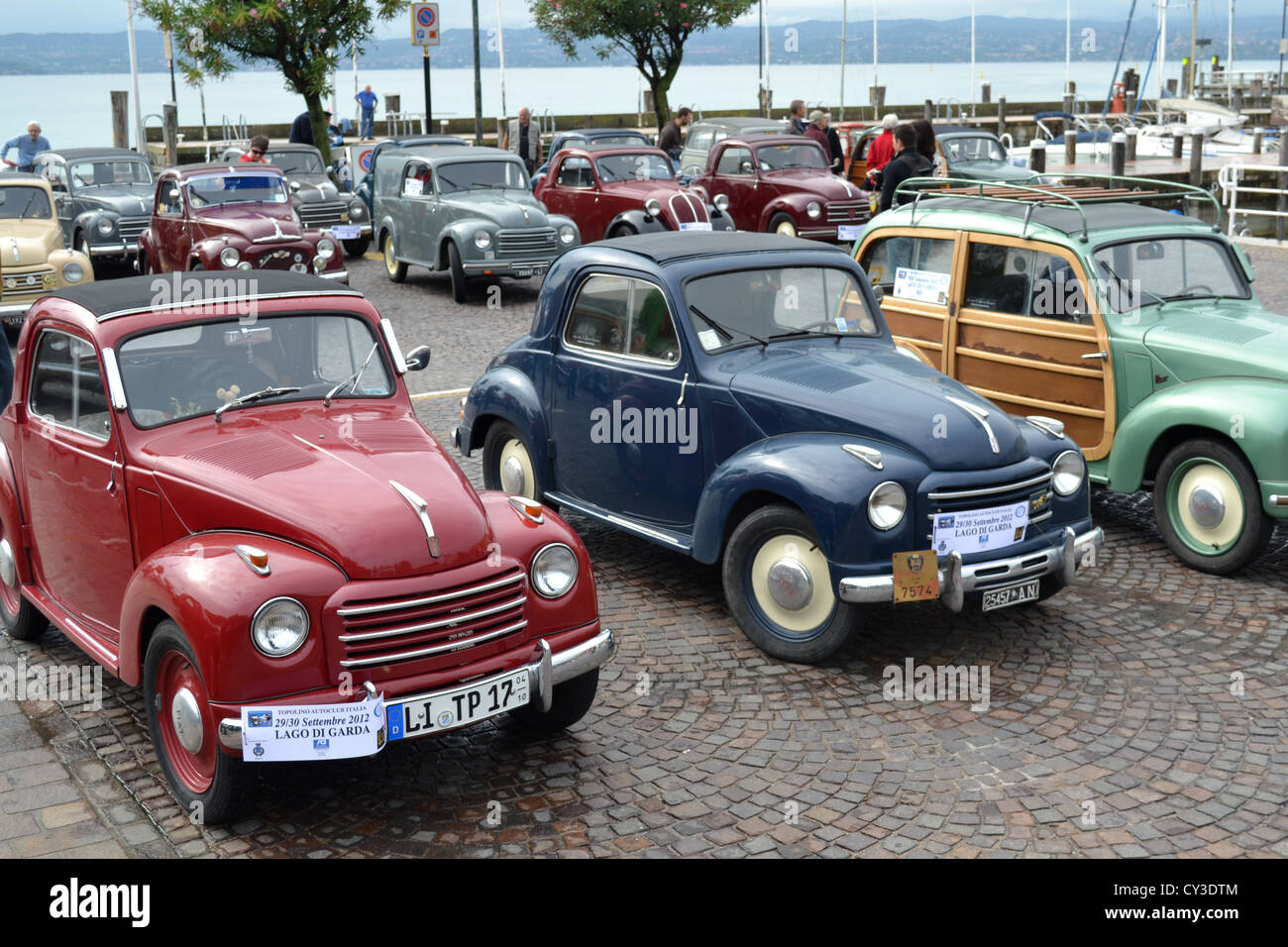 Fiat Topolinos, auto da rally, Sirmione, Brescia, Lombardia, Italia del Nord. Foto Stock