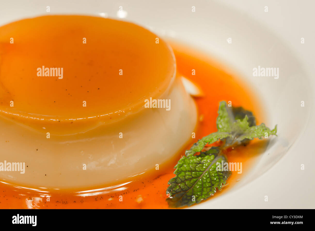 Caramello crema custard pudding - dessert Foto Stock