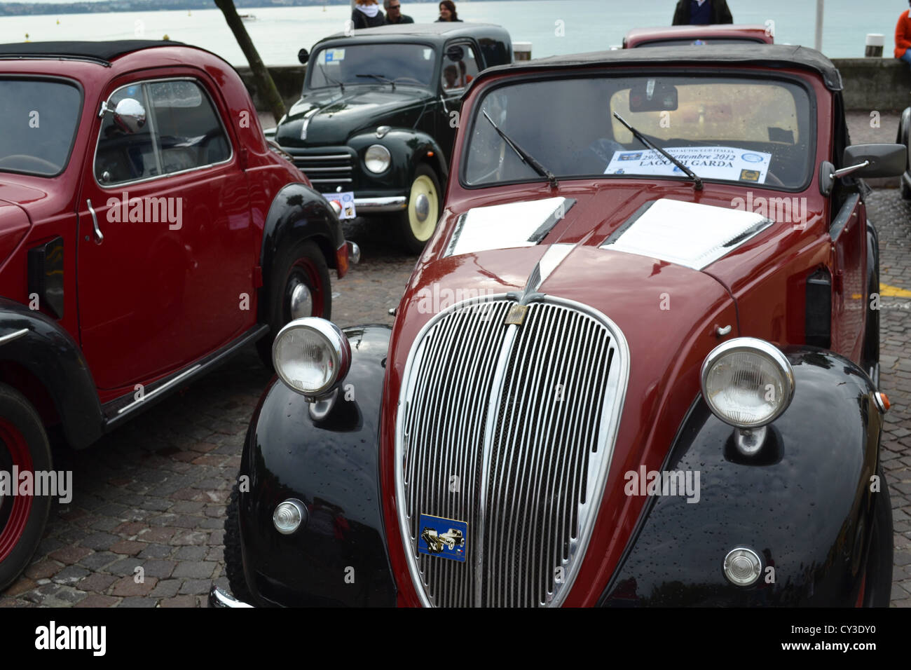 Fiat Topolinos, Vintage auto da rally, Sirmione sul Lago di Garda, Brescia, Lombardia, Italia del Nord. Foto Stock