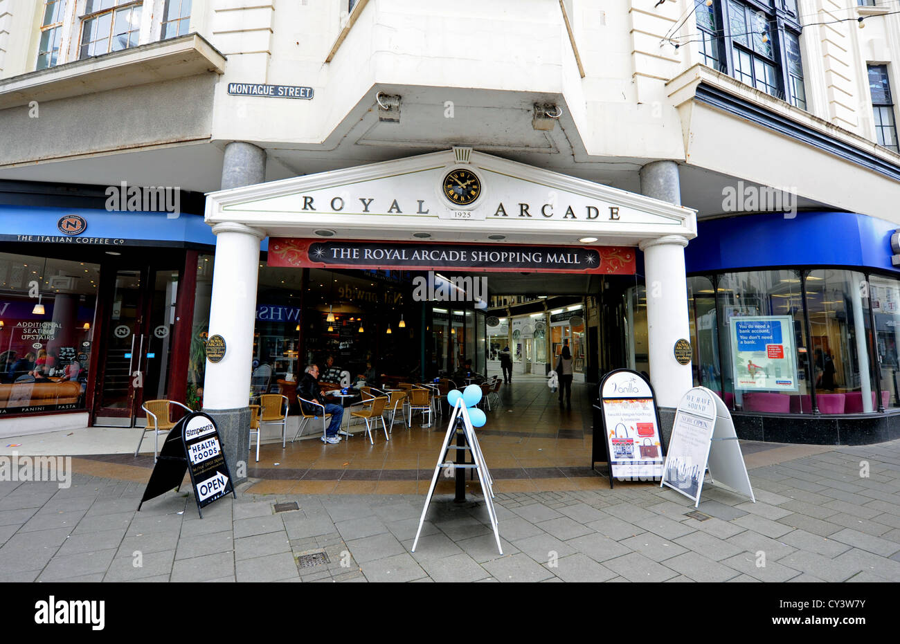 Il Royal Arcade negozi Worthing Town Center West Sussex Regno Unito Foto Stock