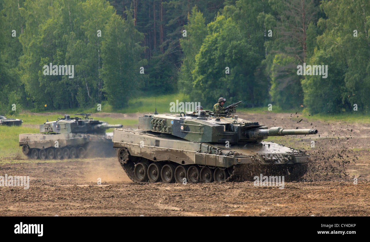 Leopard 2 A4 principale battaglia serbatoi dell'esercito finlandese. Foto Stock