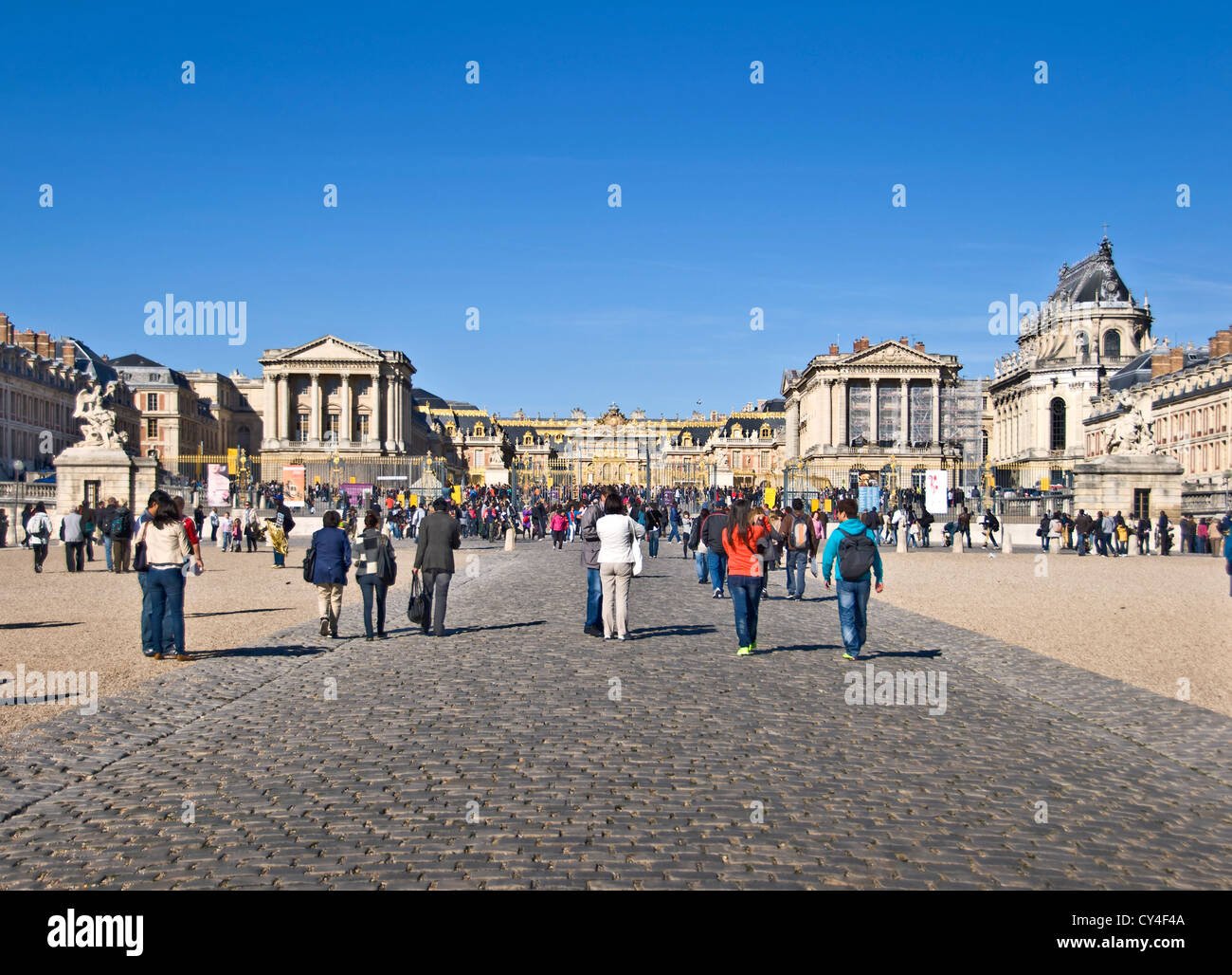 Entrata del Castello di Versailles - Place d'Armes, Versailles, Parigi - Francia Foto Stock