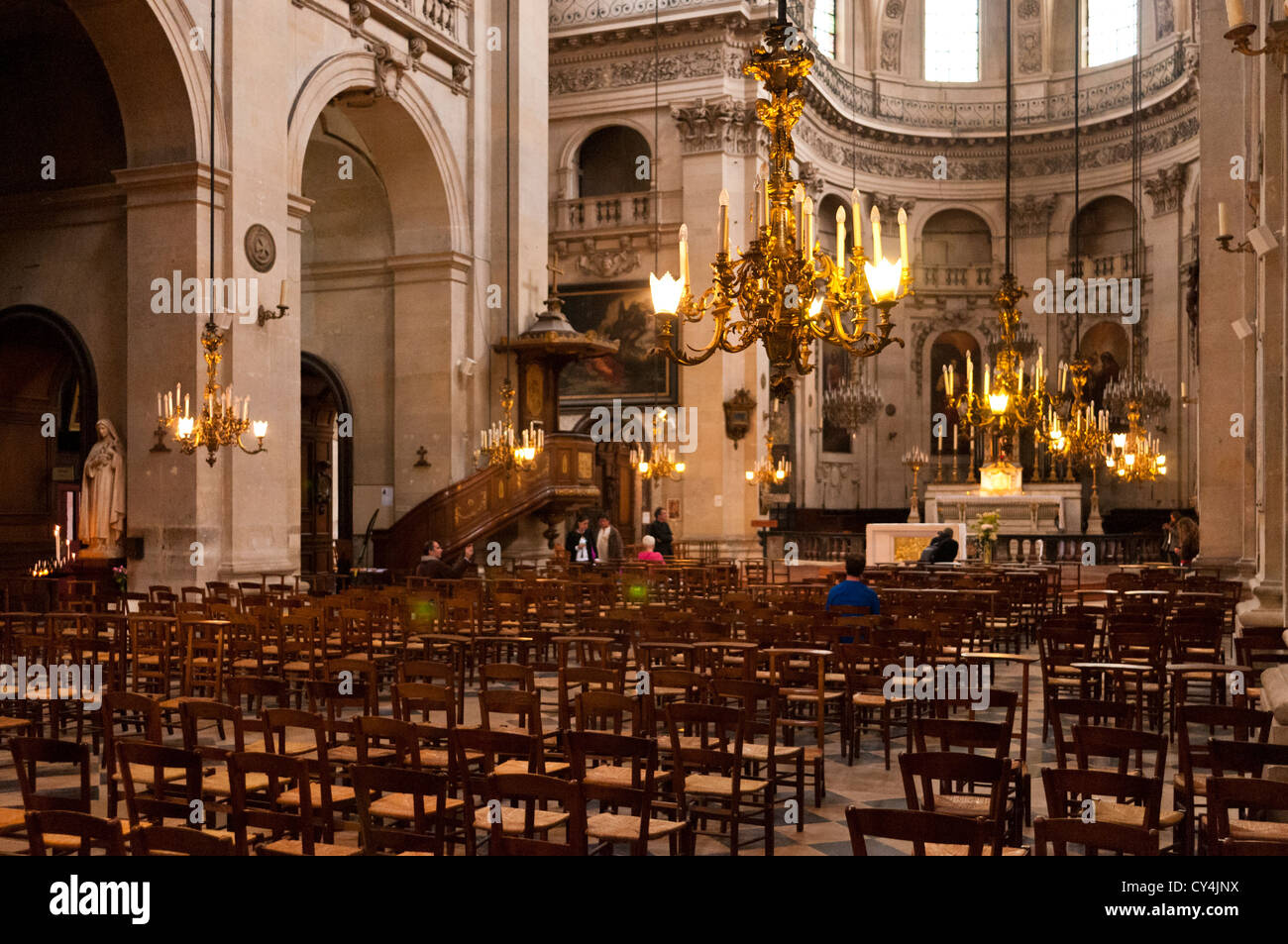 All interno della Chiesa "Saint Paul Le Marais" tipico quartiere parigino, sul centro della capitale. Parigi, Francia Foto Stock