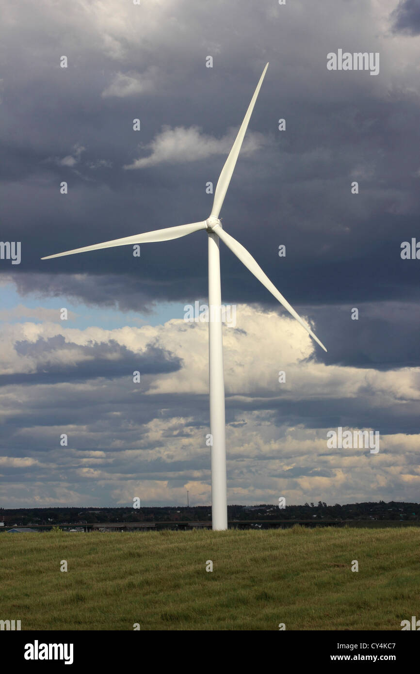 Wind Farm Nova Scotia Canada Amherst Canadian Maritimes turbina eolica energia verde energia elettrica mulini a vento pale generando Foto Stock