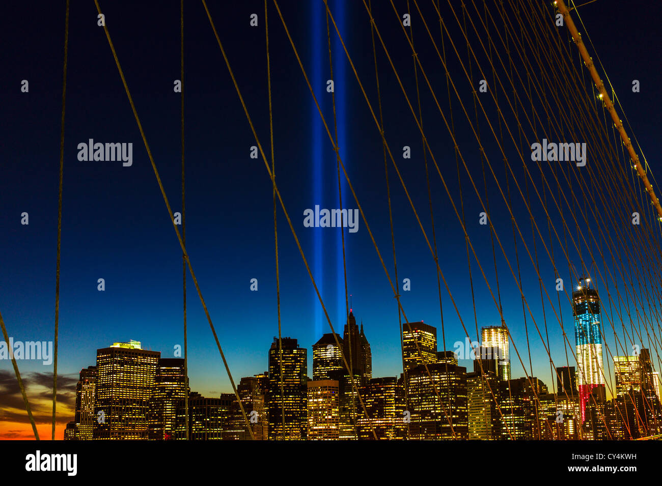 Stati Uniti d'America, New York New York City, Manhattan, World Trade Center Memorial, omaggio alla luce Foto Stock