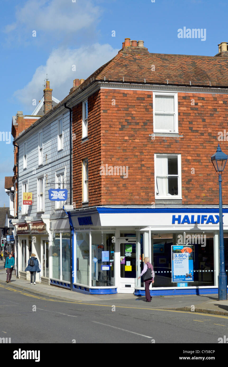 Halifax Bank High Street branch locali sul sito angolo Sevenoaks Kent England Regno Unito Foto Stock