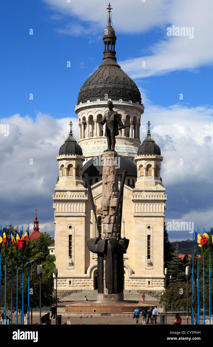 La Romania, Cluj-Napoca, Cattedrale Ortodossa, Avram Iancu statua, Foto Stock