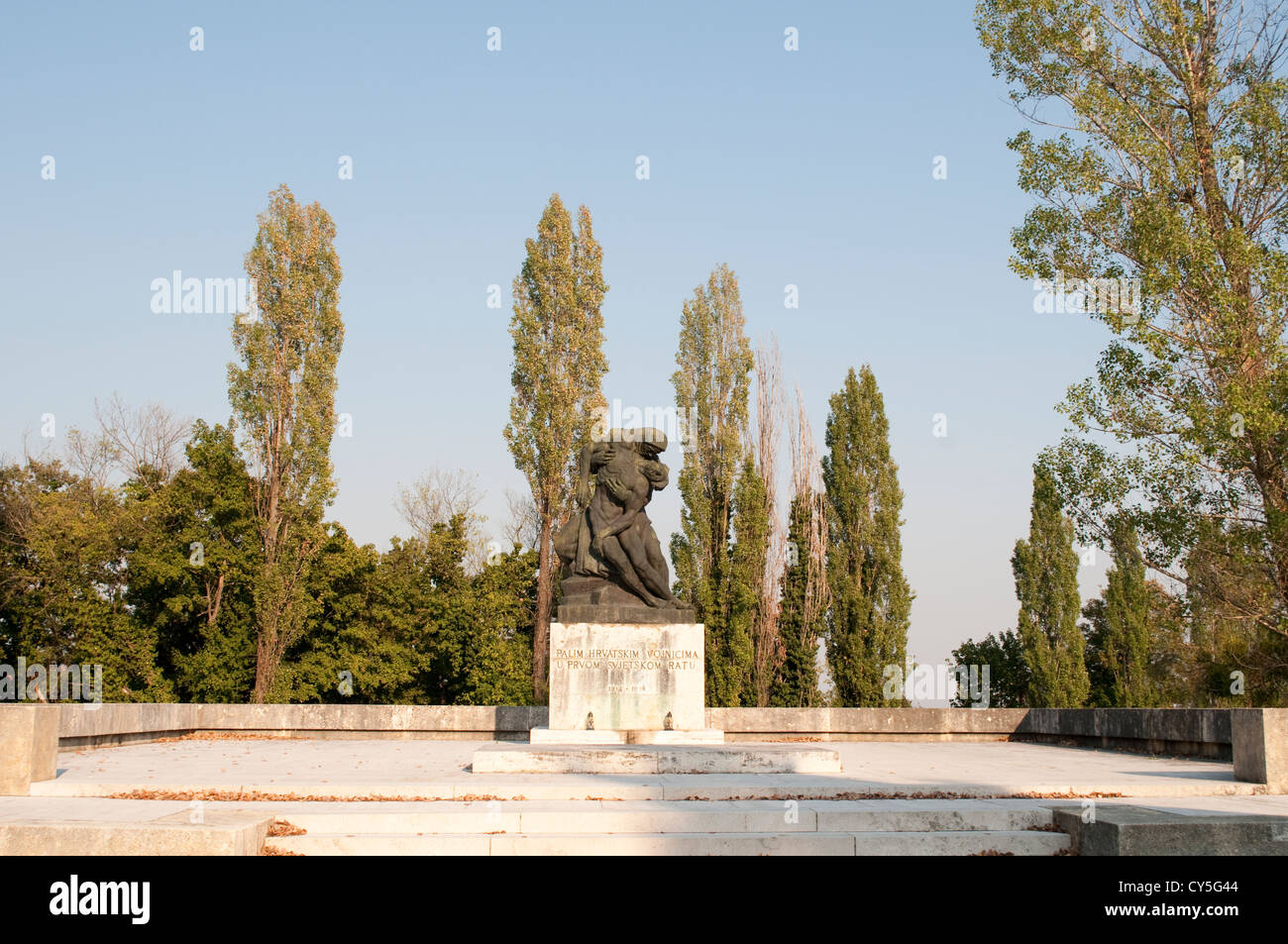 Monumento ai caduti militari immagini e fotografie stock ad alta ...