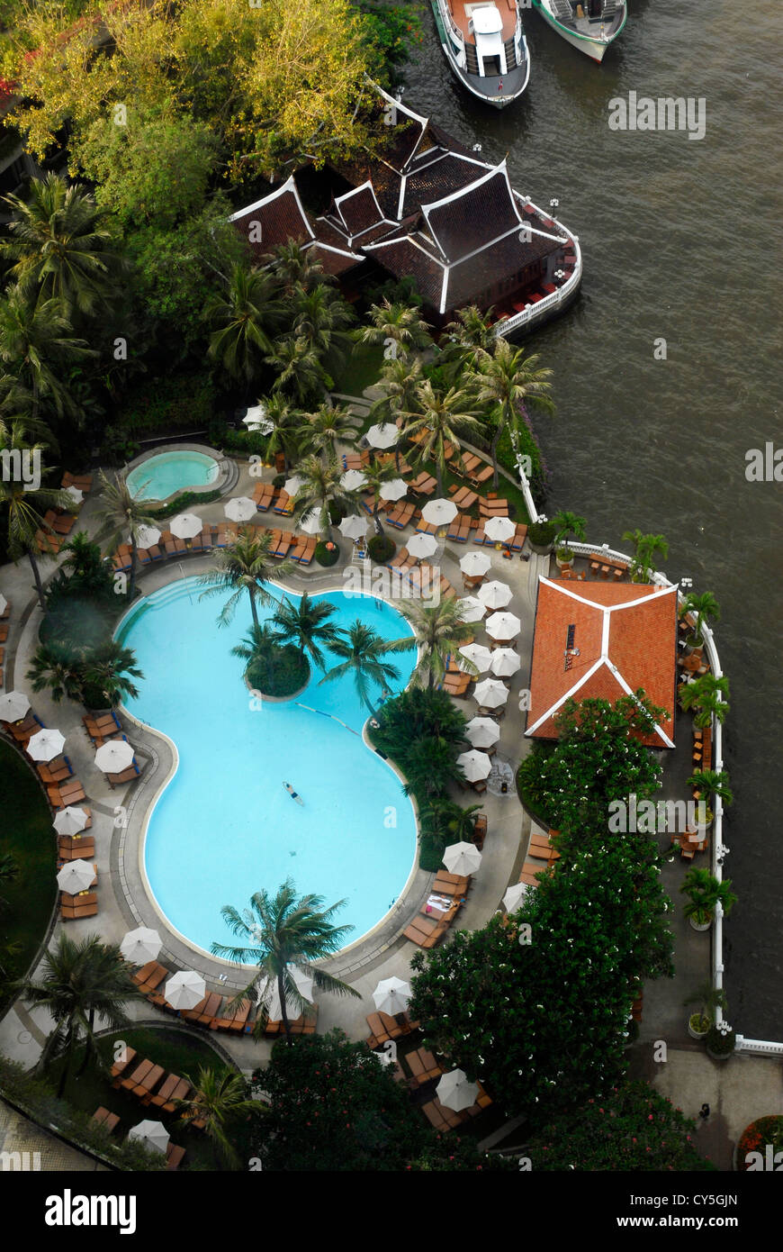 Verde, vista piscina, tailandese, river. Hotel Shangri La di Bangkok, Tailandia, Asia Foto Stock