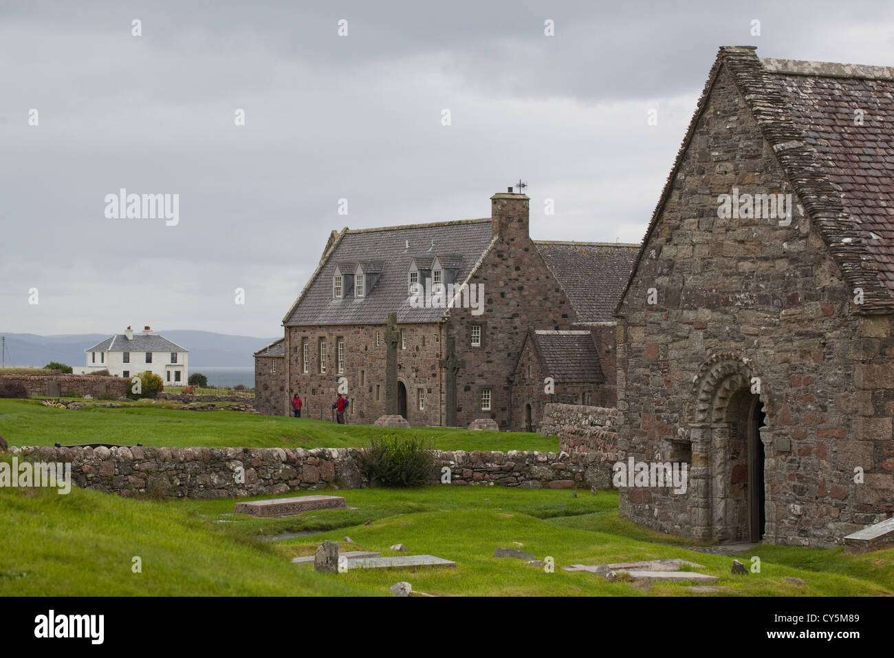St. orano la cappella. A fianco della chiesa abbaziale, Iona. Ebridi Interne, costa ovest della Scozia. Dodicesimo secolo. Foto Stock