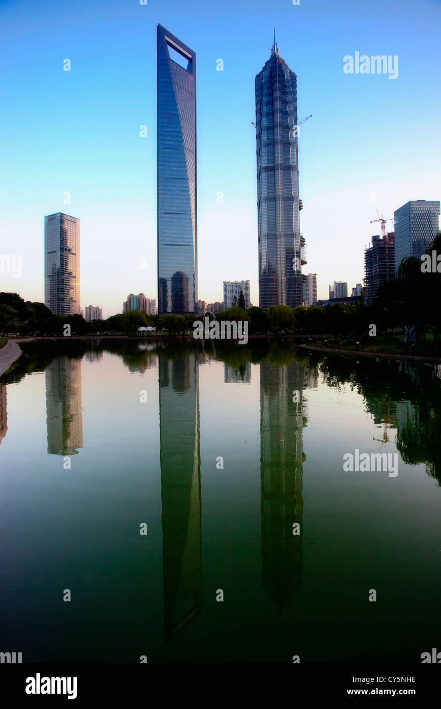 Torre JinMao e Shanghai parola centro finanziario di Shanghai, CN Foto Stock