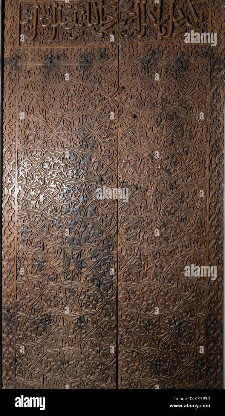 Otturatore della finestra dalla moschea di Eshrefoglu, Beyshehir, ora sul display nell'Ince Minareli madrasa, Konya, Turchia Foto Stock