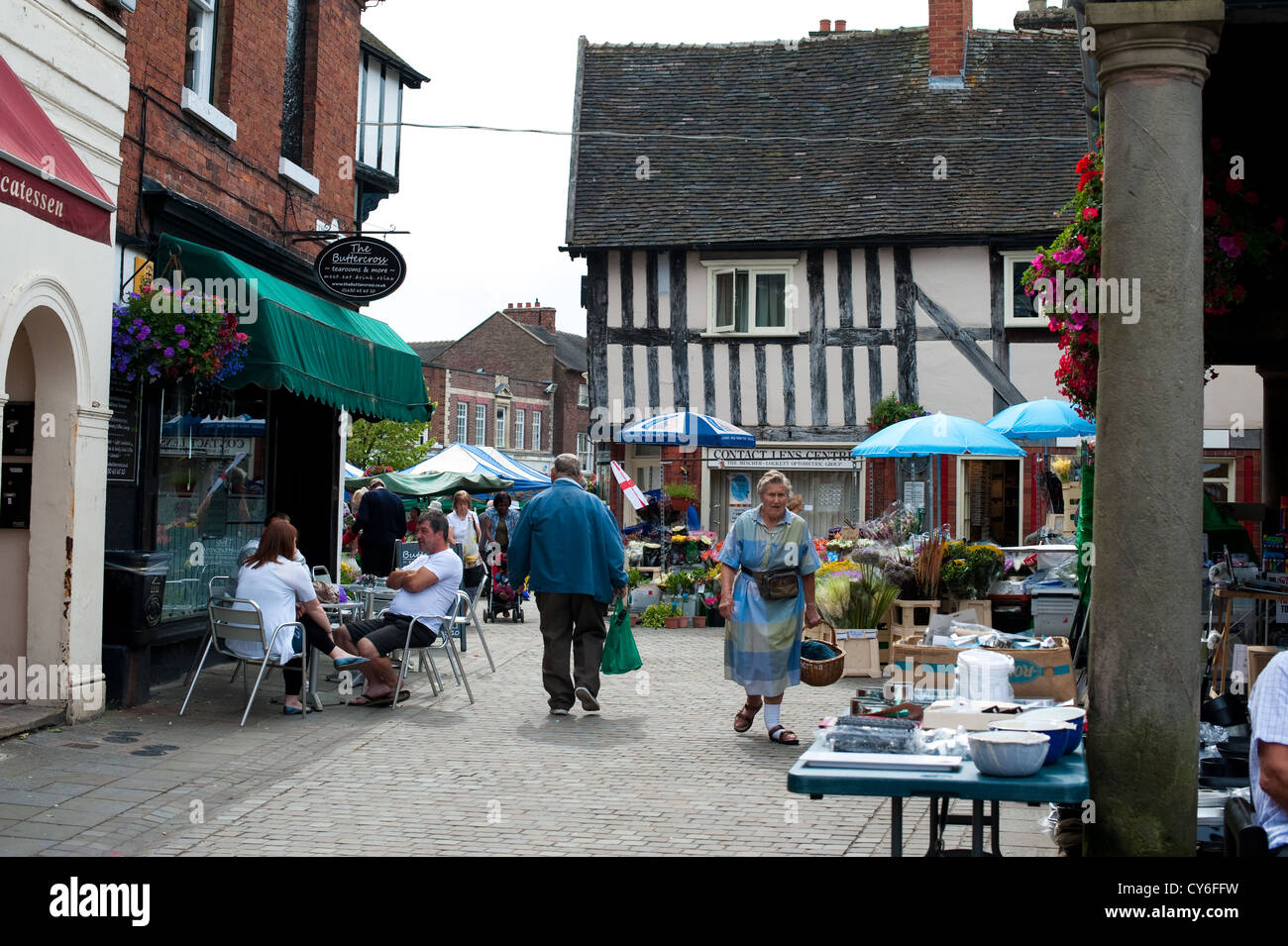 Market Drayton street market, Shropshire Foto Stock