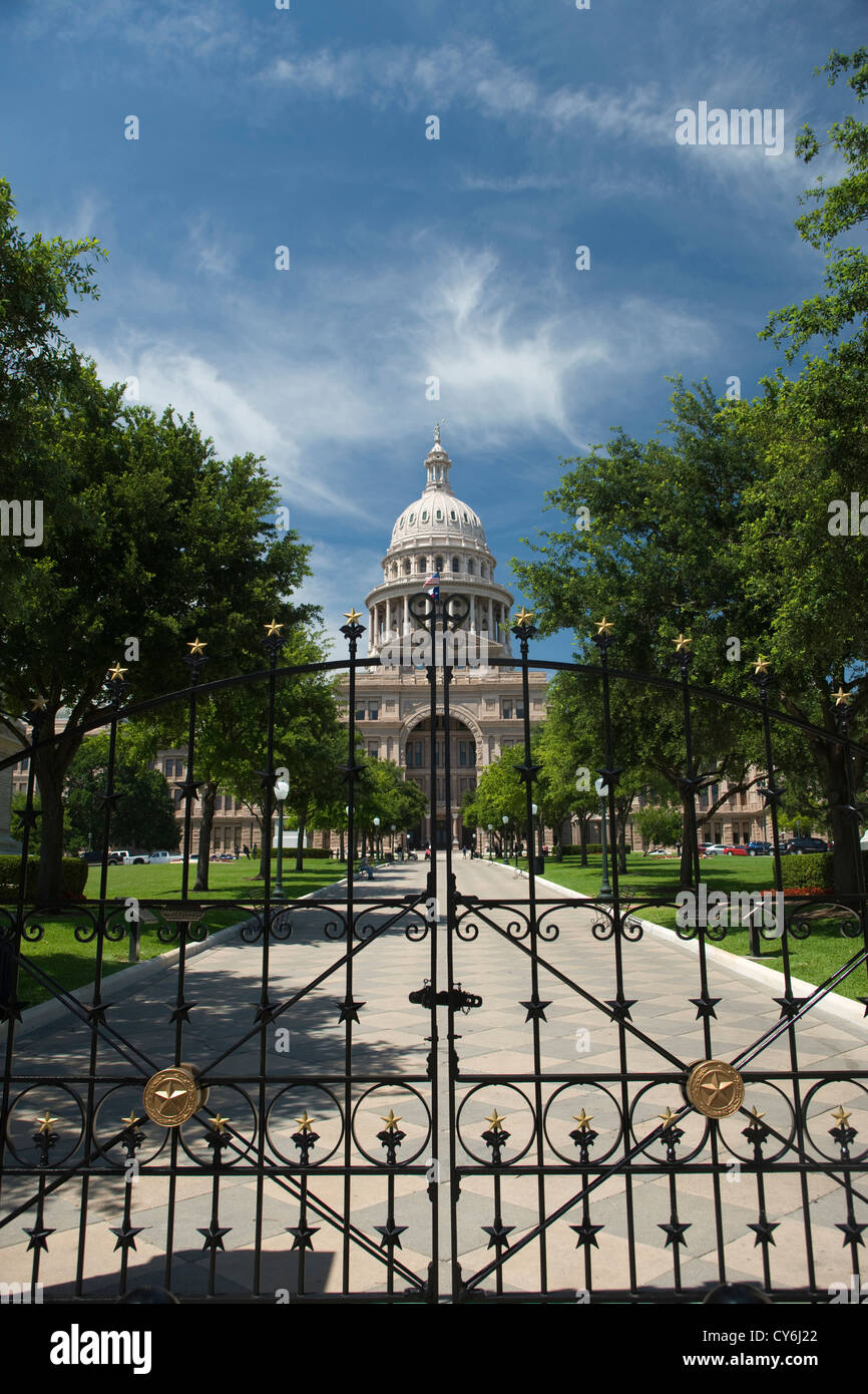 Chiuso ringhiera in ferro cancello State Capitol Building di Austin in Texas USA Foto Stock