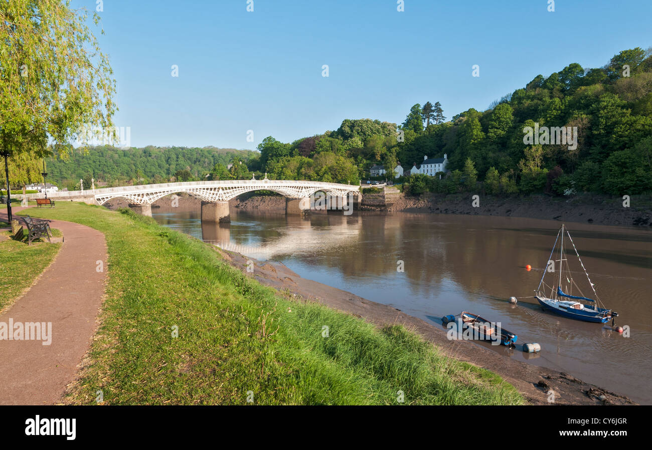 Il Galles, Chepstow, Wye River Bridge aperto 1816, copre la seconda più alta marea nel mondo, 14 metri (46 piedi) Foto Stock