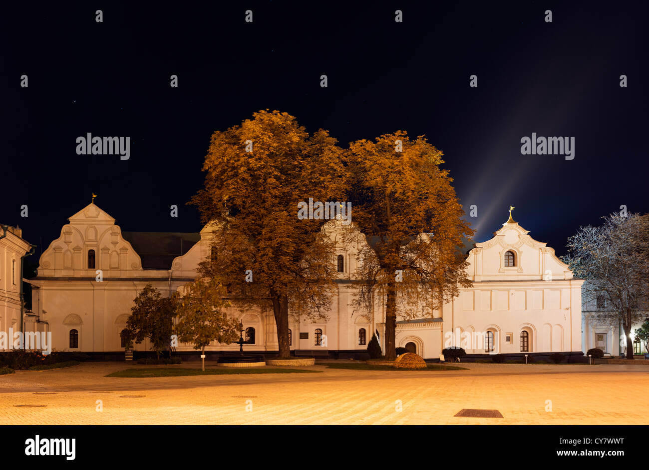 Kiev-Pechersk Lavra di notte Foto Stock