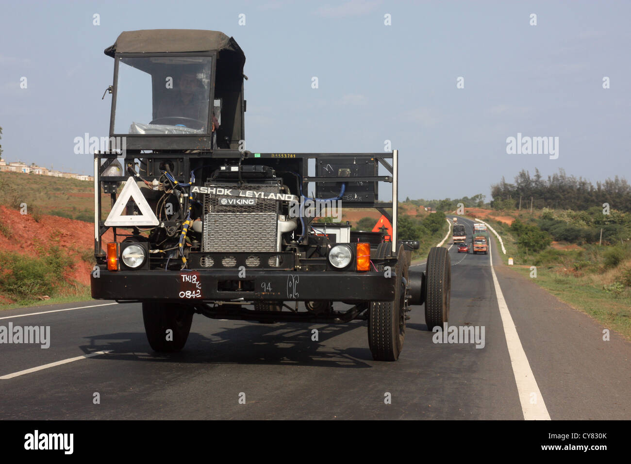 Indian furgonatura in consegna dal produttore su Karnatakan autostrada. India Foto Stock