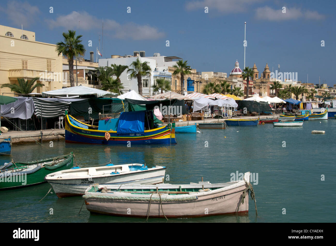 Porto dei pescatori di Marsaxlokk Malta Foto Stock