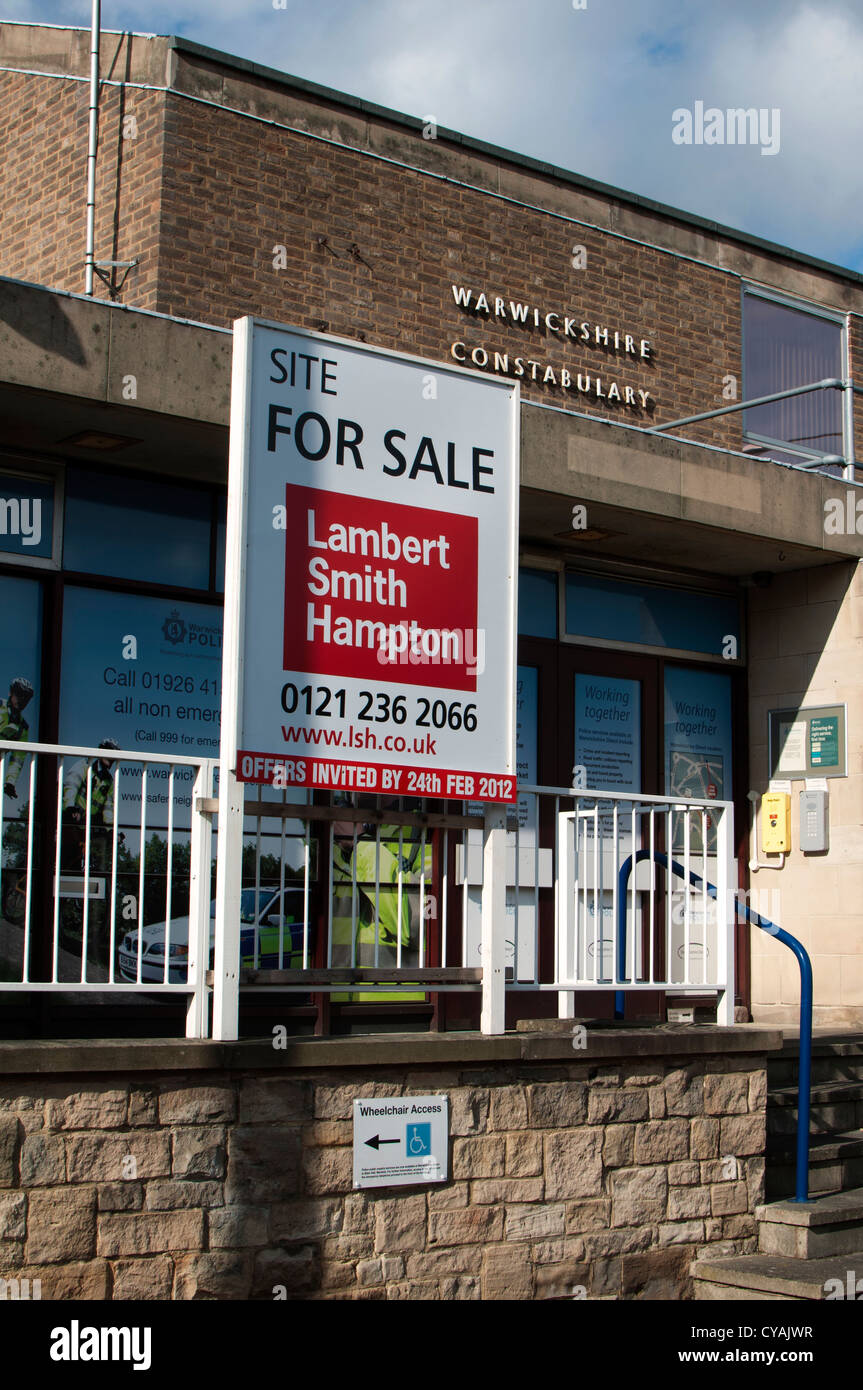 Sul sito della stazione di polizia per la vendita Foto Stock