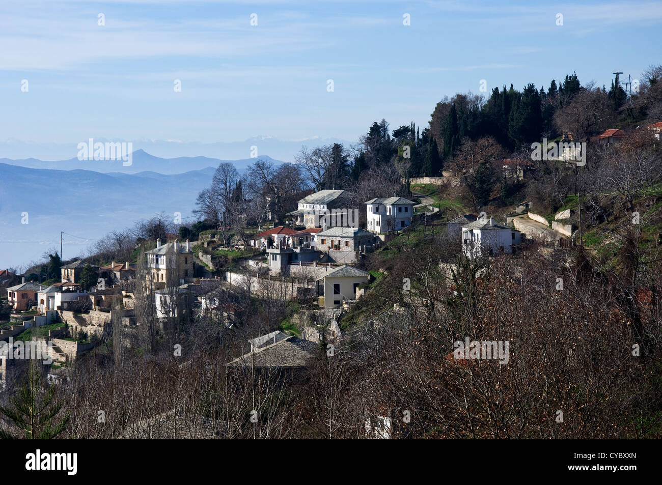 Villaggio di montagna Agios Georgios in inverno (Pelion Peninsula, Tessaglia, Grecia) Foto Stock
