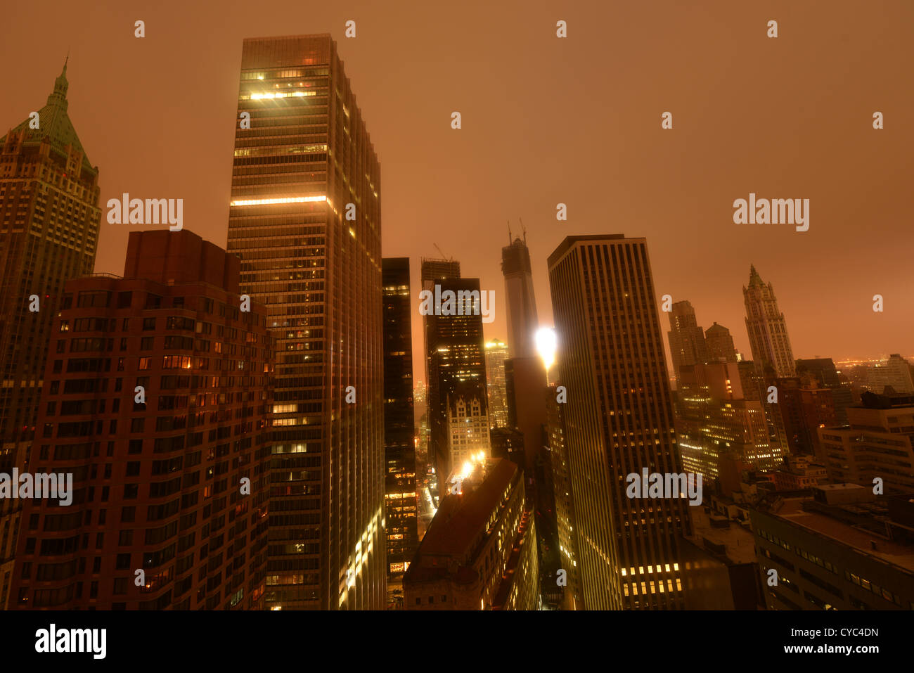 La parte inferiore di Manhattan dopo interruzione di corrente come un risultato di uragano di sabbia. Foto Stock