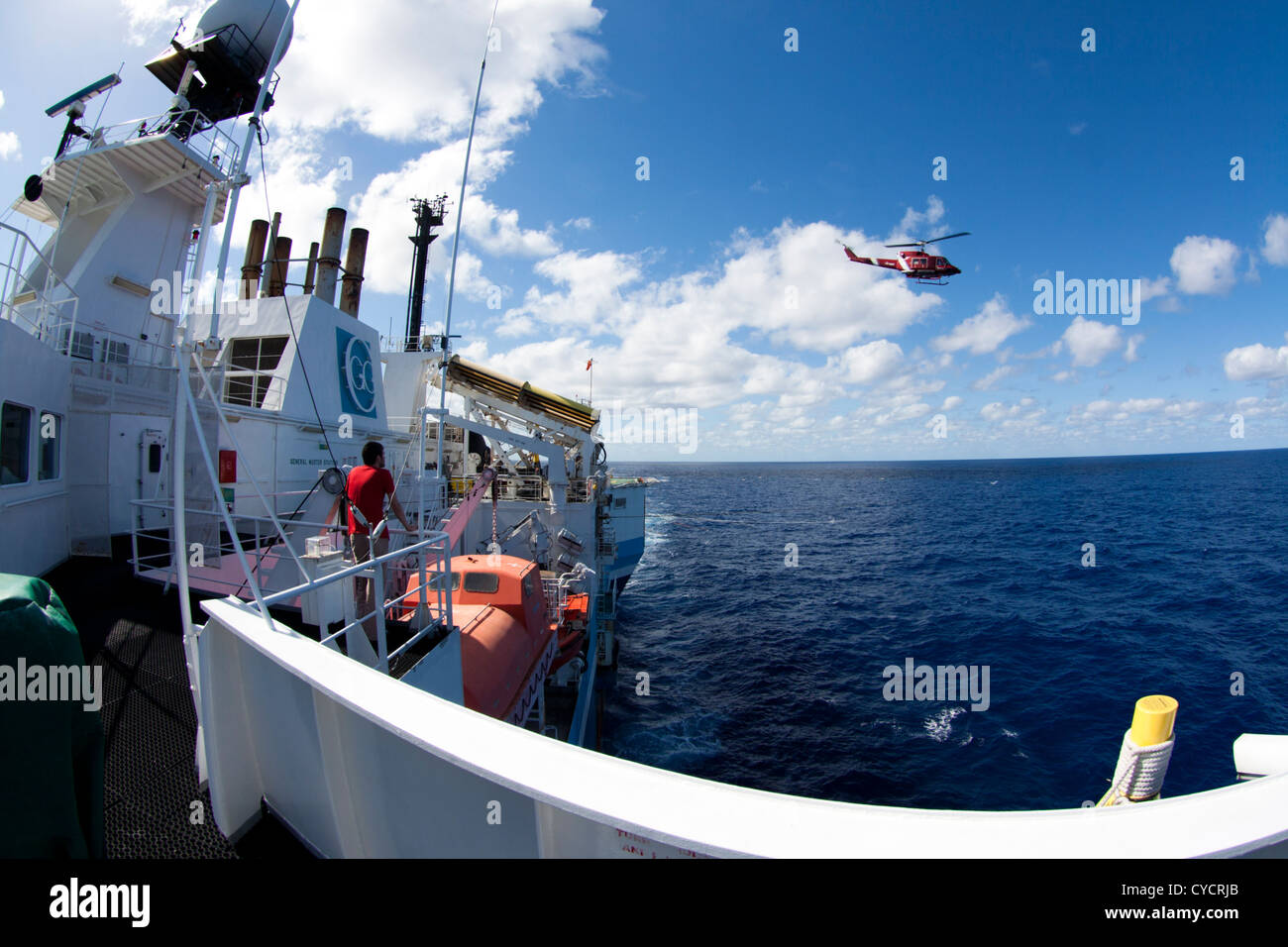 Partenza in elicottero dall'offshore Nave sismica CGG Alizé. Nave spostamento Traino cavi sismici. Foto Stock