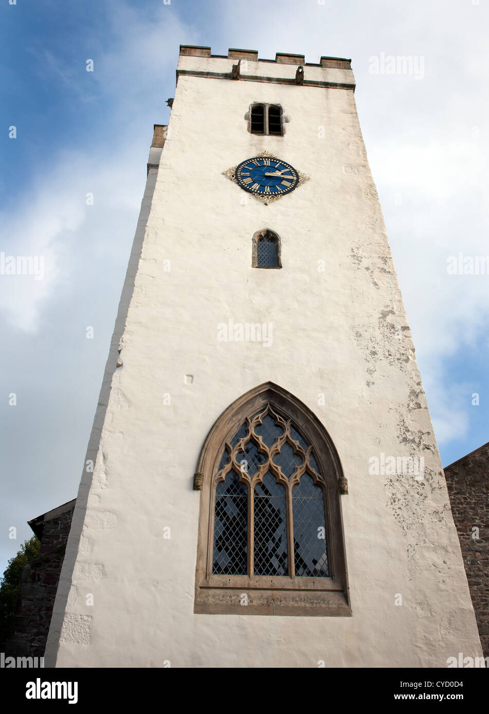 La torre presso la chiesa di San Pietro, Carmarthen, West Wales, Wales, Regno Unito. Foto Stock