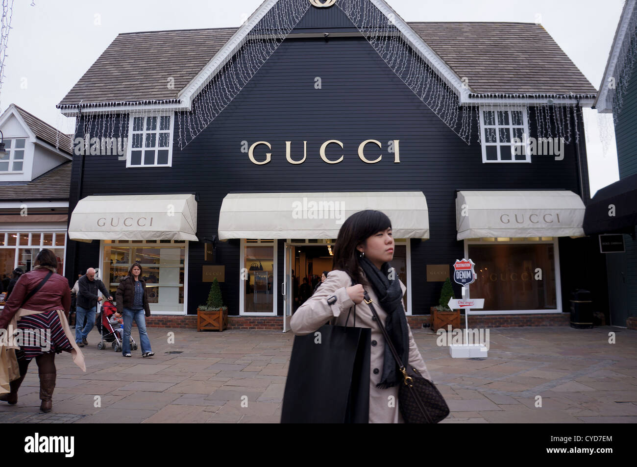 Gucci compnay shop presso il Villaggio di Bicester, Regno Unito Foto Stock