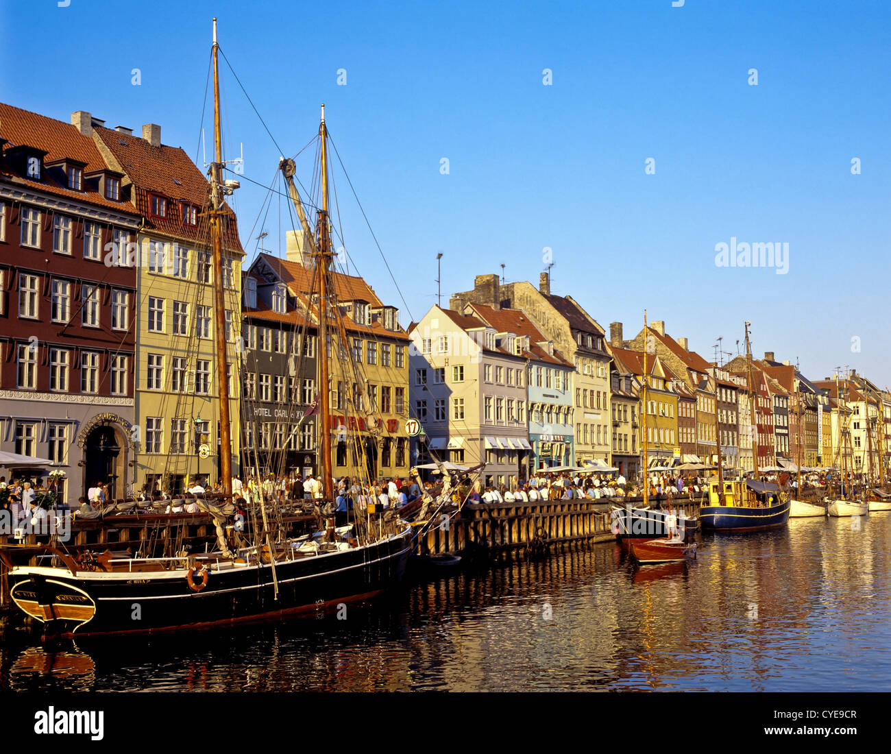 8371. Nyhavn, Copenaghen, Danimarca, Europa Foto Stock