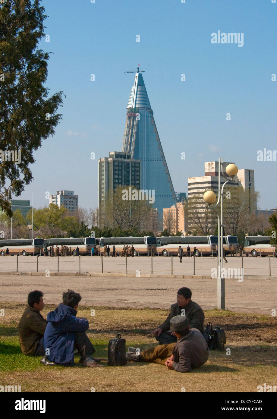 Kempinski Ryugyong Hotel, Hotel di Doom, Pyongyang, Corea del Nord Foto Stock