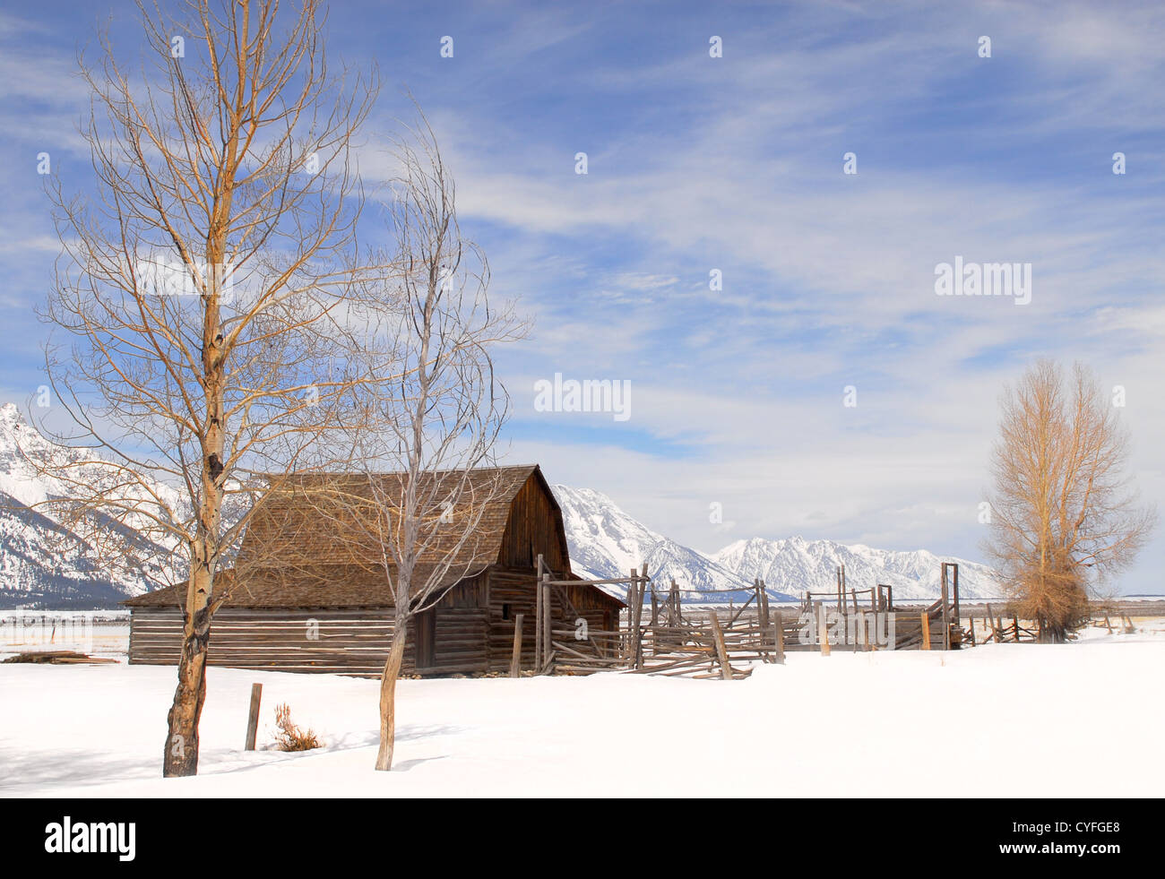 Vista invernale del Mouton fienile nel Teton National Park Foto Stock