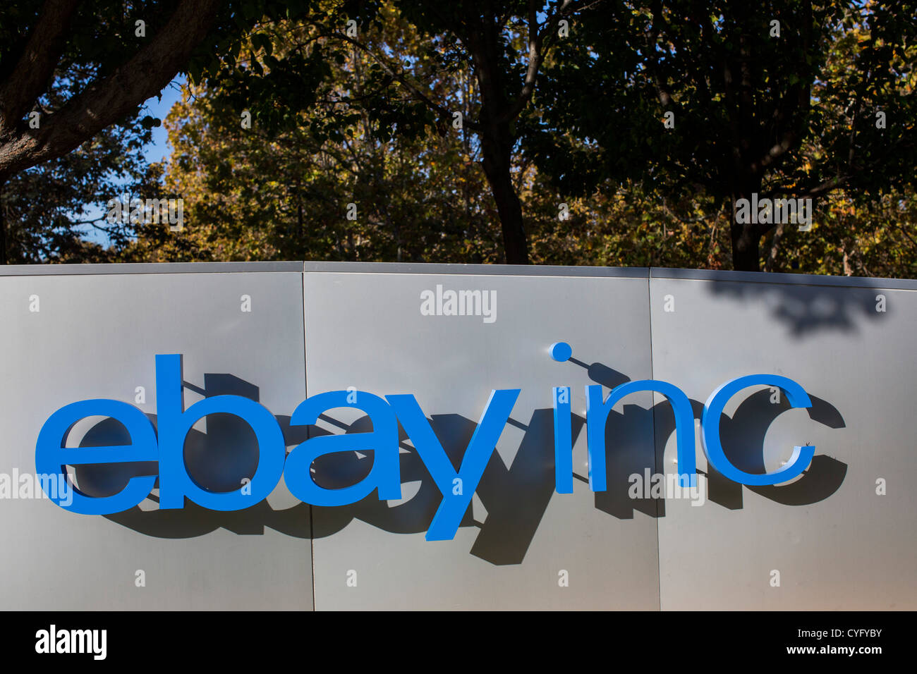La sede di eBay, con un nuovo logo. Foto Stock
