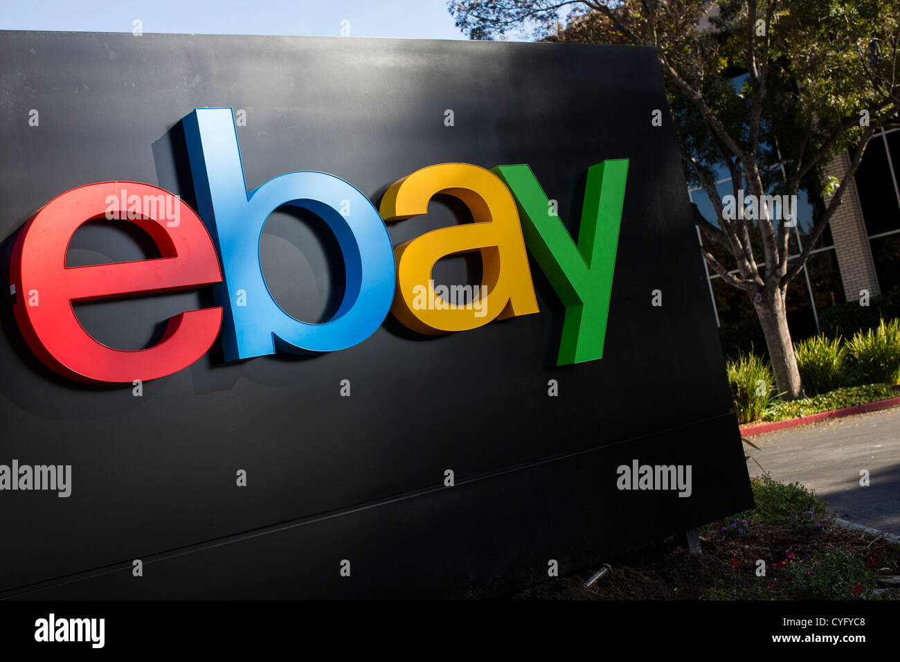 La sede di eBay, con un nuovo logo. Foto Stock