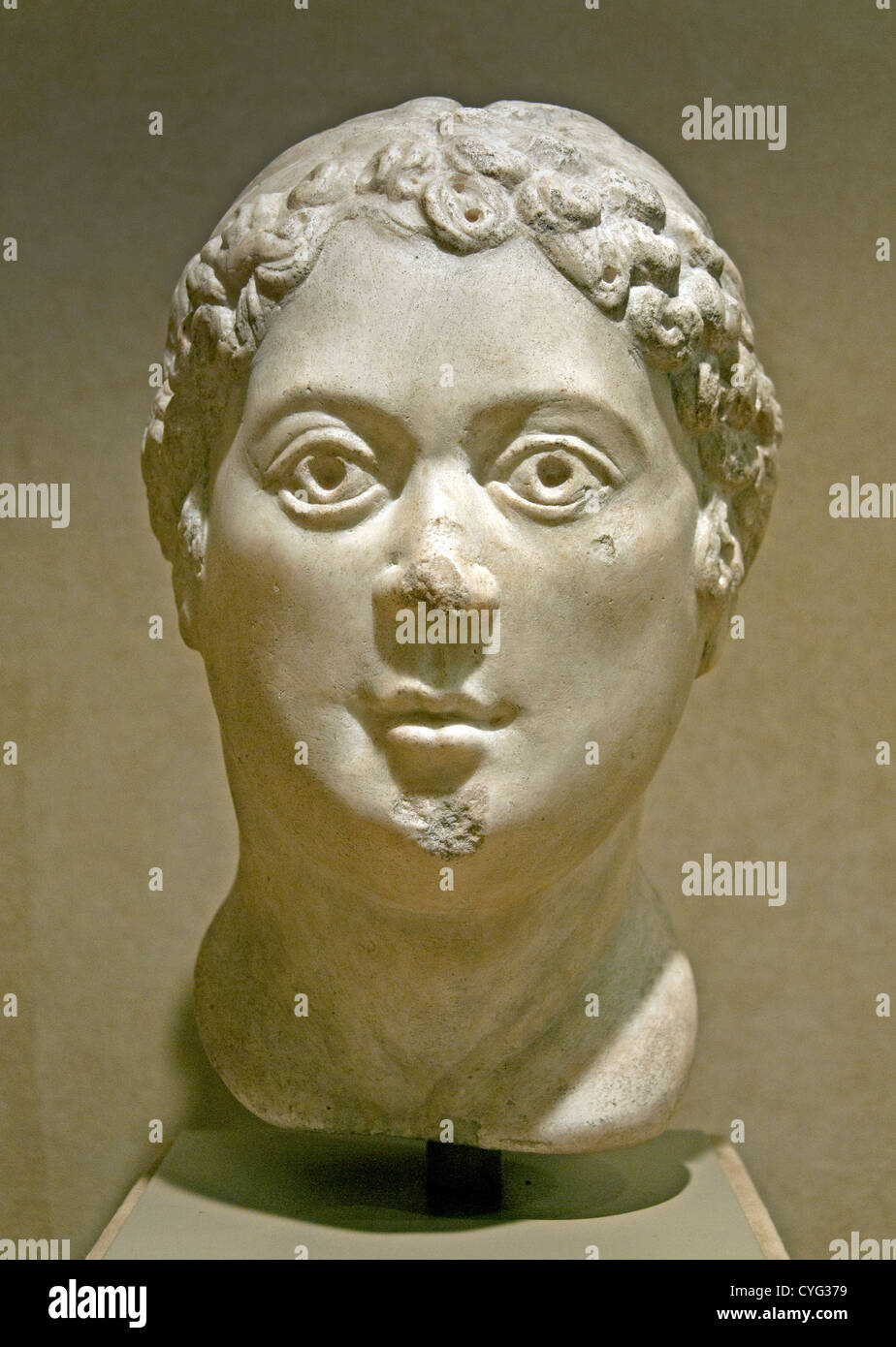 Testa di donna del V secolo marmo bizantino 28 cm di scultura Foto Stock