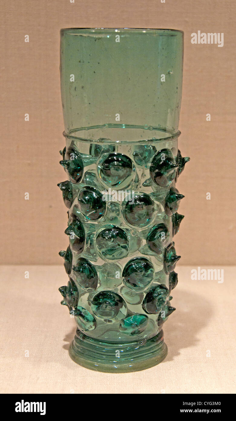Bicchiere del XVI secolo vetro tedesco 22cm Germania Foto Stock