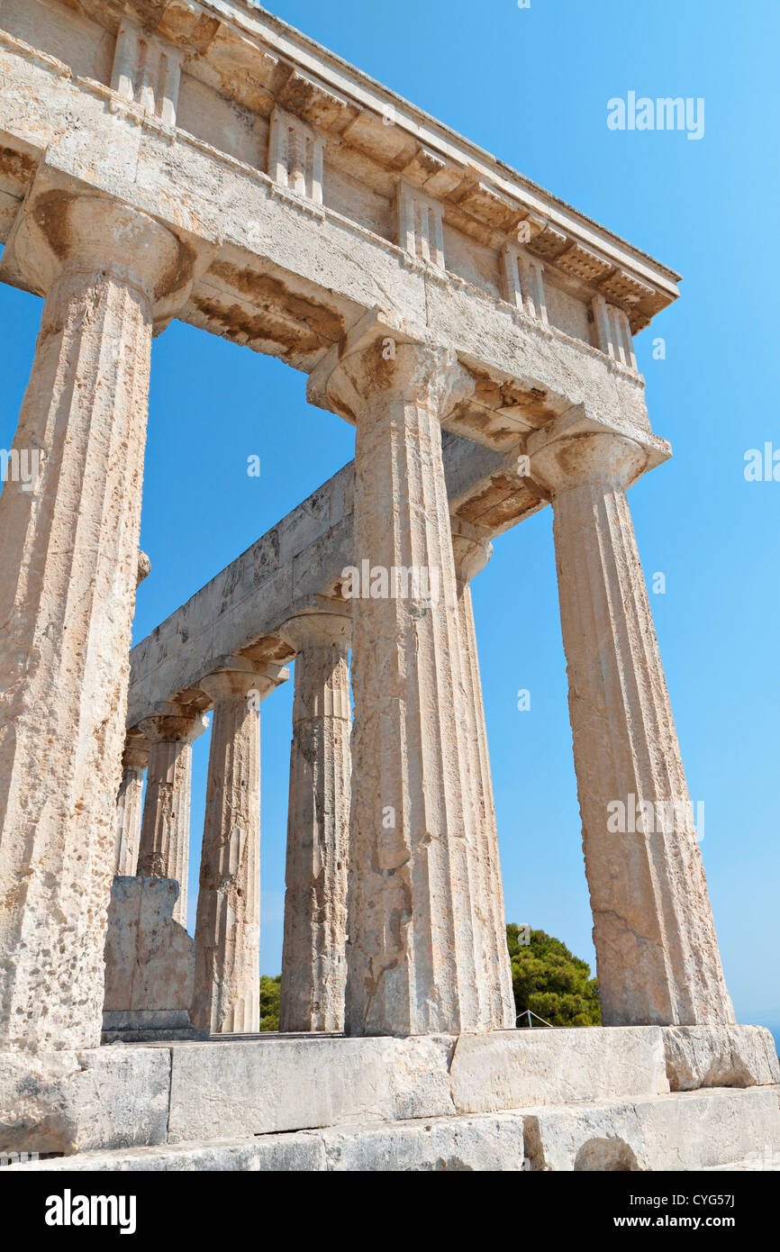 La peste antico tempio di Aphaia Athina a Aegina Island in Grecia. Foto Stock