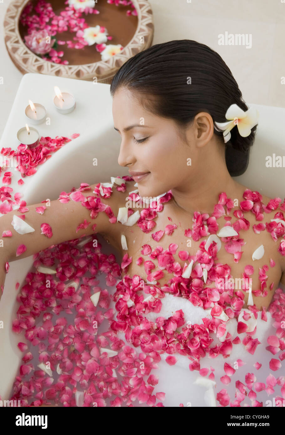 Close-up di una donna come ottenere il trattamento termale Foto Stock