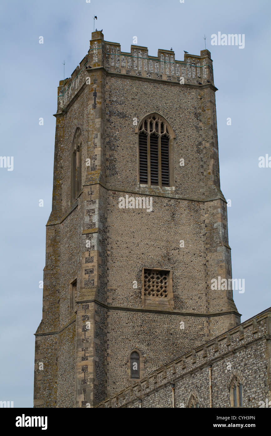 Torre del XV secolo la chiesa di Santa Maria, Happisburgh, Norfolk, East Anglia. In Inghilterra. Foto Stock