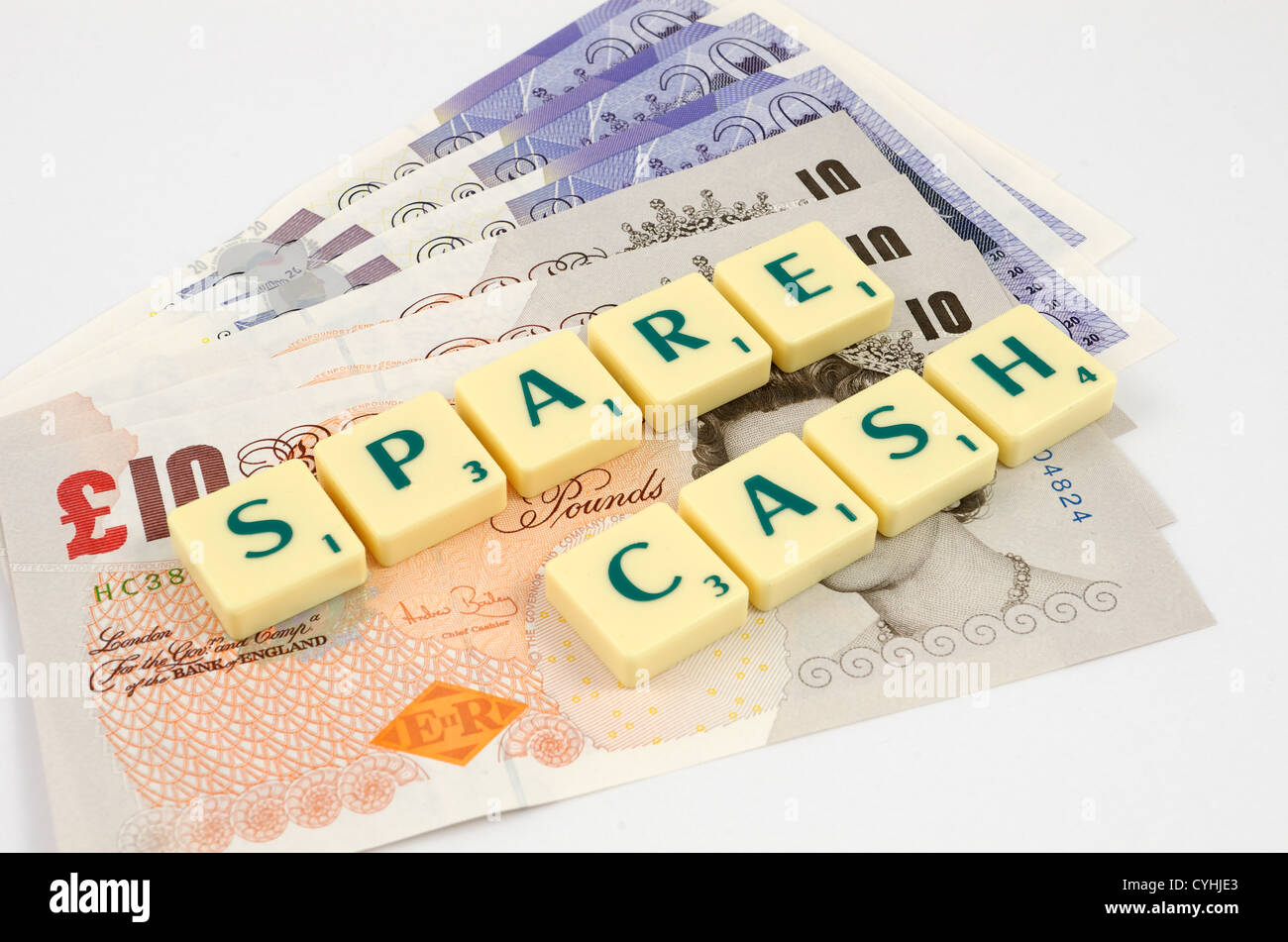 Sterline con piastrelle di gioco di ortografia in contanti di ricambio Foto Stock