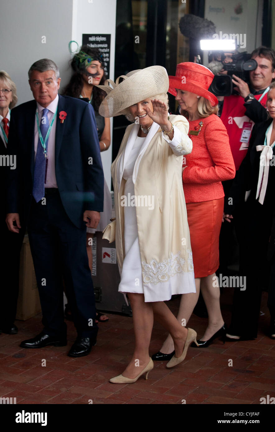 Il Principe di Galles e la duchessa di Cornovaglia visita in Australia. Visto qui frequentando la Melbourne Cup martedì 6 novembre 2012. Foto Stock