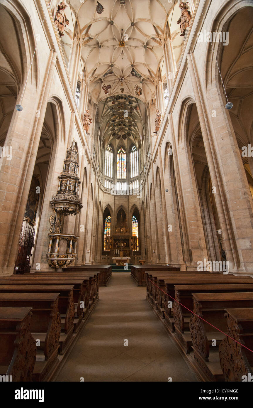 L'interno dell'UNESCO Santa Barbara chiesa in Kutna Hora, Repubblica Ceca Foto stock - Alamy L'interno dell'UNESCO Santa Barbara chiesa in Kutna Hora, Repubblica Ceca Foto stock - Alamy