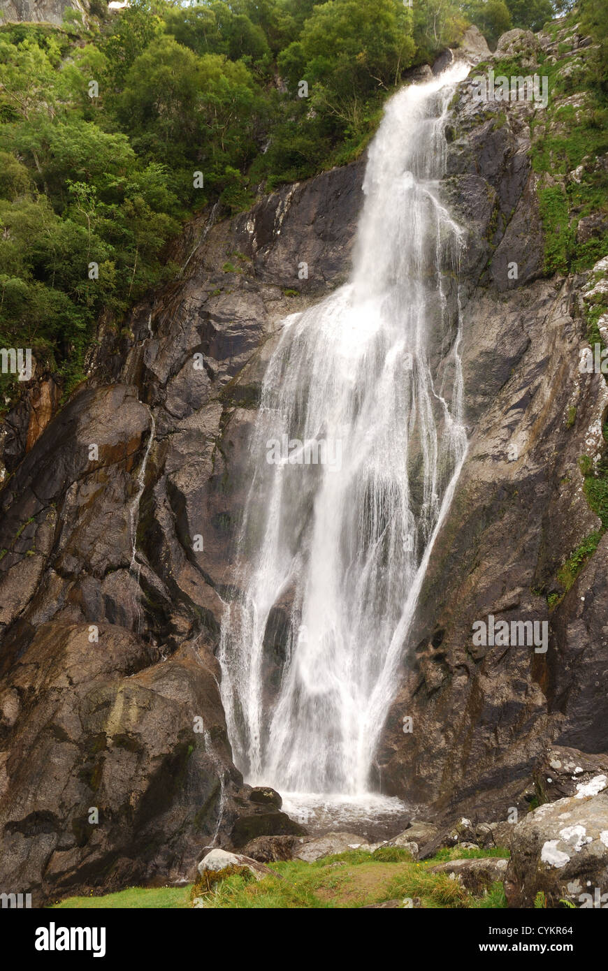 Rhaeadr Fawr, Aber Falls, Abergwyngregyn, Parco Nazionale di Snowdonia, Wales, Regno Unito Foto Stock