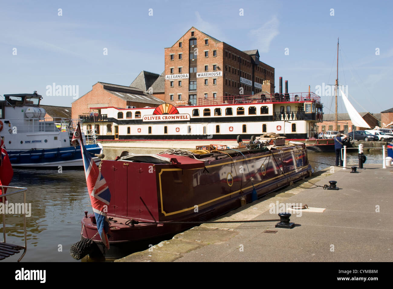 Oliver Cromwell in barca a remi bacino del canale Gloucester Docks Gloucestershire England Regno Unito Foto Stock