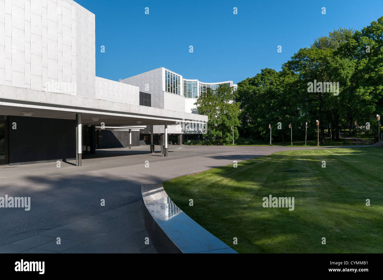 Finlandia Hall progettata dall'architetto finlandese Alvar Aalto a Helsinki, Finlandia Foto Stock