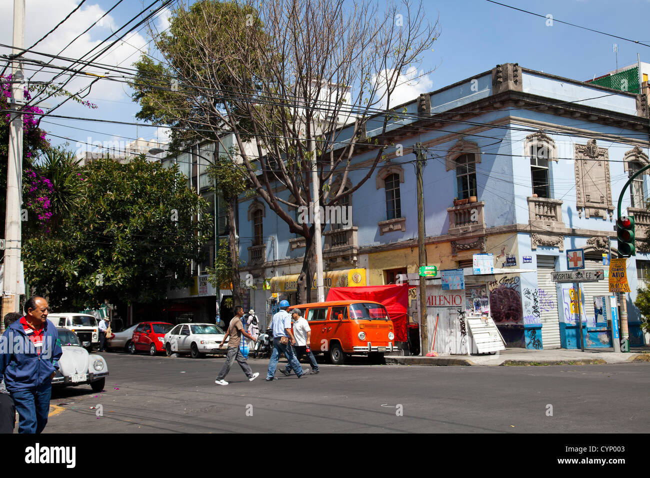 Street ed edifici in Roma quartiere di Città del Messico DF Foto Stock