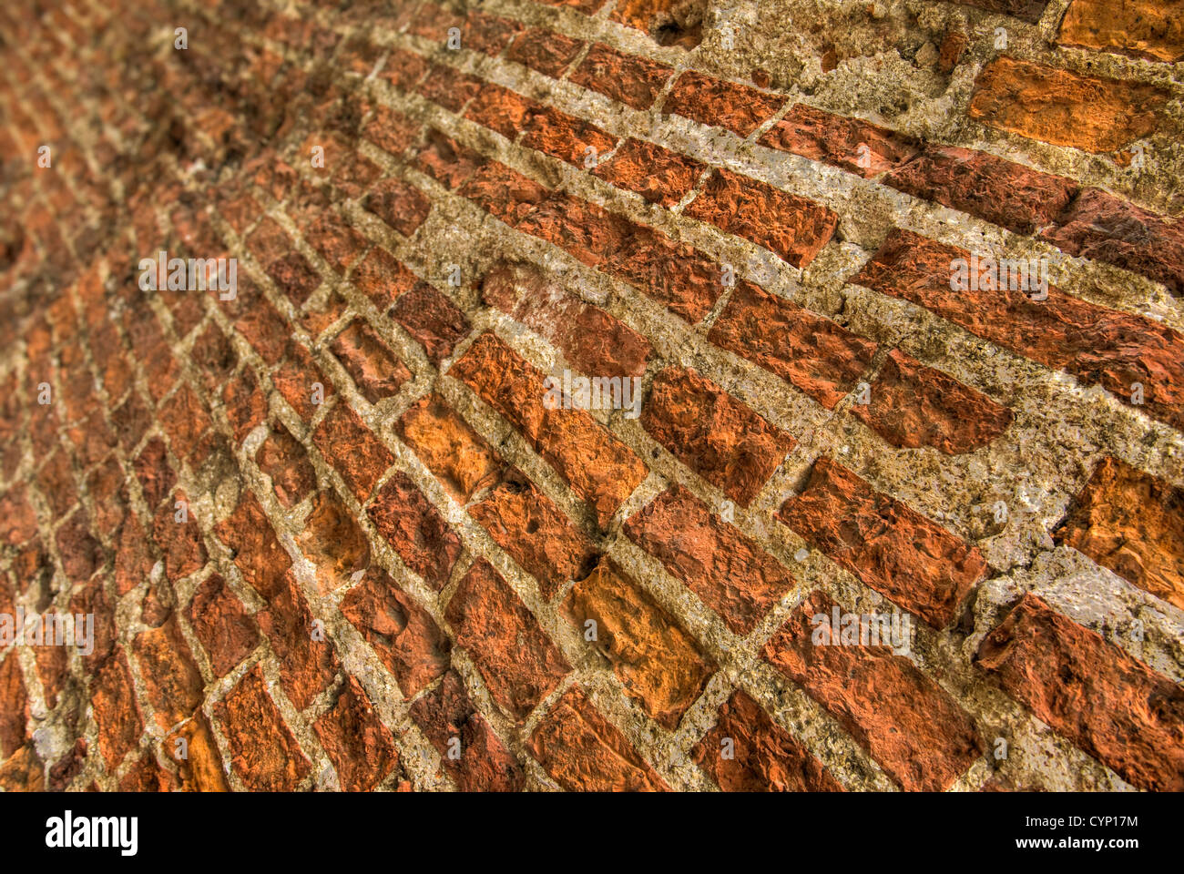 Grunge Sfondo mattone in direzione obliqua con buon dettaglio. Foto Stock