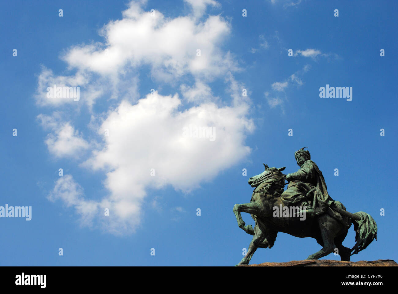 L'Ucraina. Kiev. Bohdan Khmelnytsky (1595-1657). Il cosacco leader. Monumento, 1888 dallo scultore Mikhail Mikeshin (1835-1896). Foto Stock