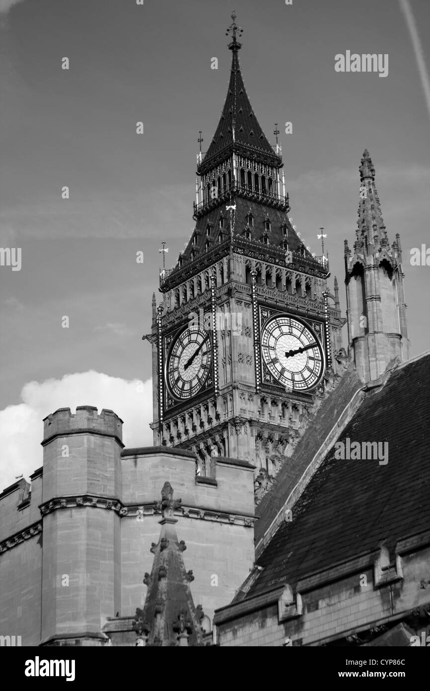 Cerca fino a parte del case del Parlamento, compreso il Big Ben Foto Stock