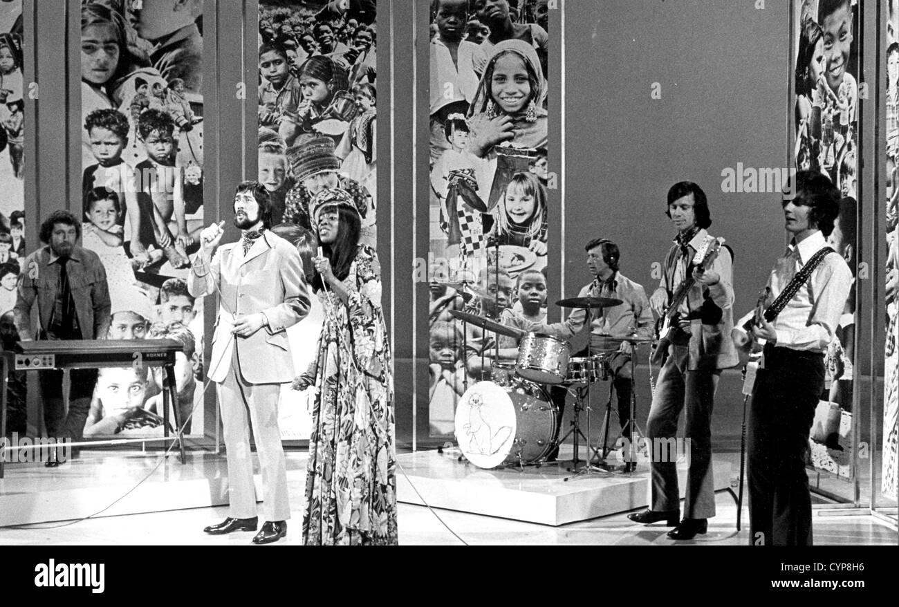 BLUE MINK UK gruppo pop con Madeline Bell e Roger Cook on vocals circa 1972 Foto Stock