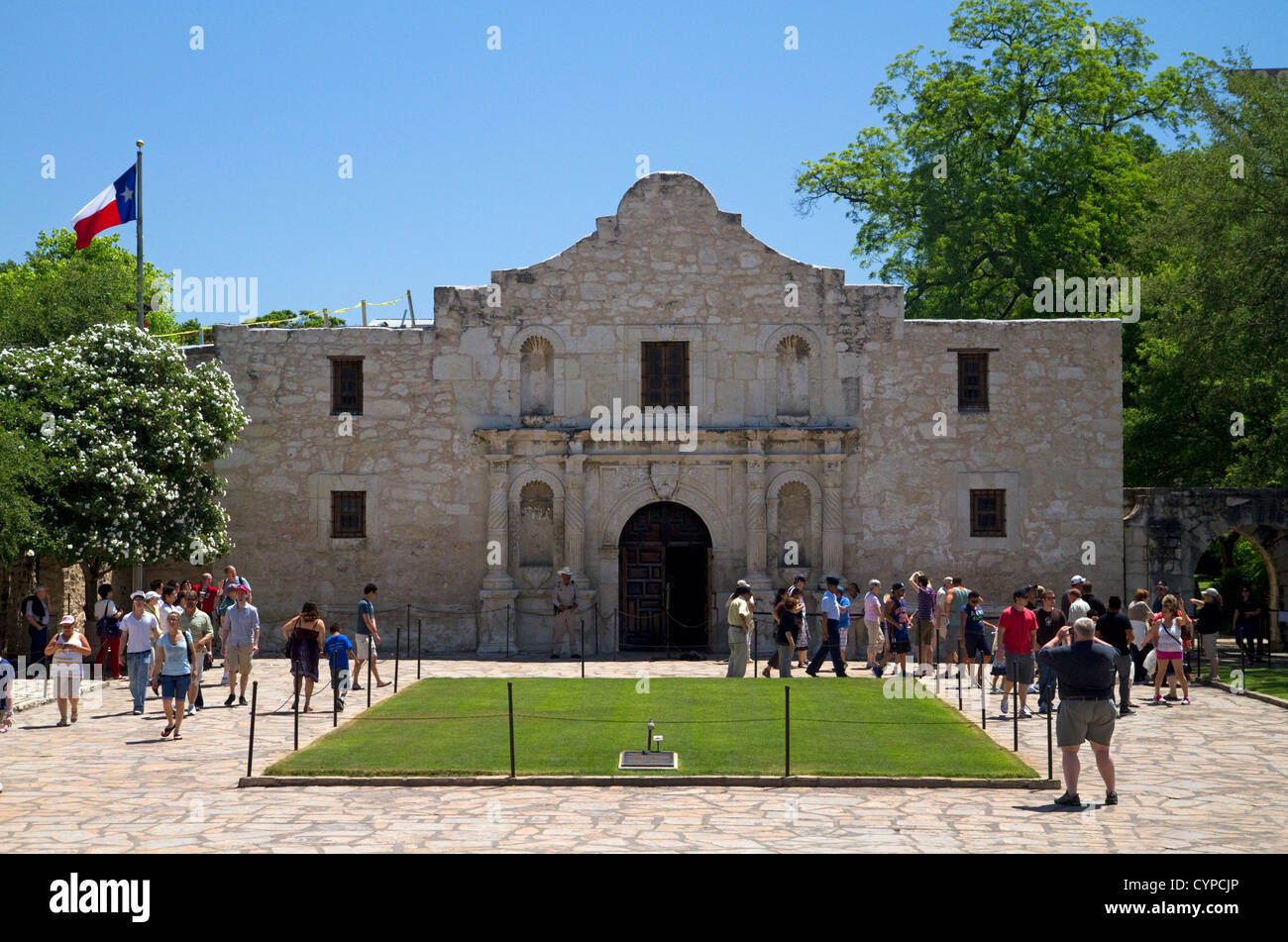 La cappella della missione di Alamo si trova nel centro cittadino di San Antonio, Texas, Stati Uniti d'America. Foto Stock